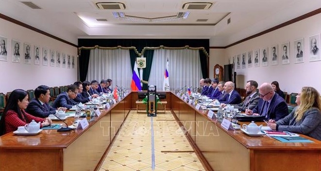 Deputy PM discusses blockchain, crypto asset market management during Russia visit